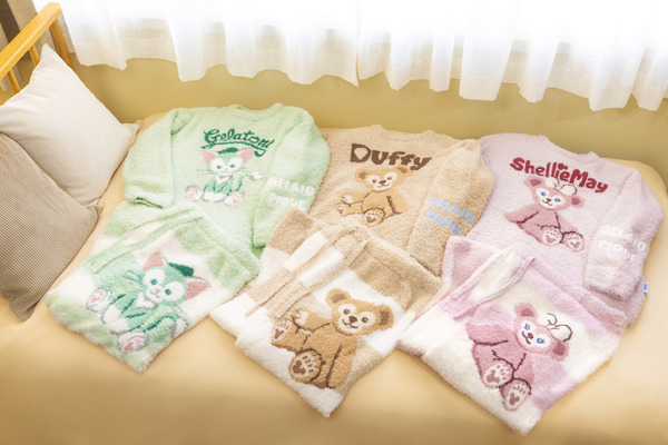 ルームウェアセット 〈gelato pique〉各22,000 円