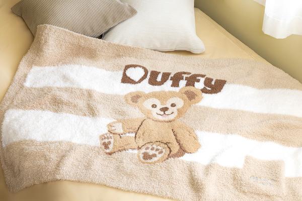 ニットブランケット〈gelato pique〉15,000 円