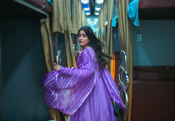 『KILL 超覚醒』　© 2024 BY DHARMA PRODUCTIONS PVT. LTD. & SIKHYA ENTERTAINMENT PVT. LTD.