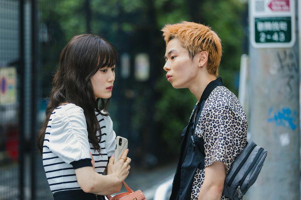 『愚か者の身分』(C)2025映画「愚か者の身分」製作委員会