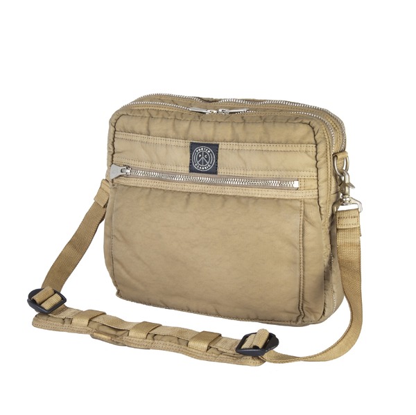 SUPER NYLON SIMPLE SHOLDER BAG / COLOR : GOLD / ¥60,500