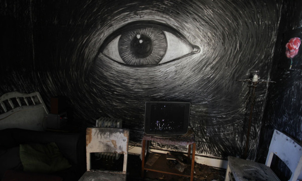 『オオカミの家』© Diluvio & Globo Rojo Films, 2018