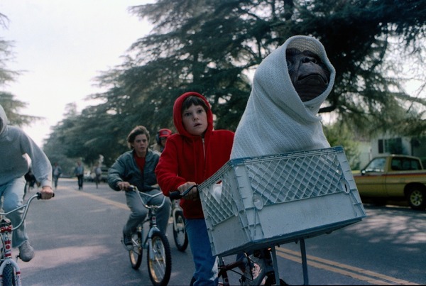 『E.T.』© 1982 Universal City Studios, Inc. All Rights Reserved.