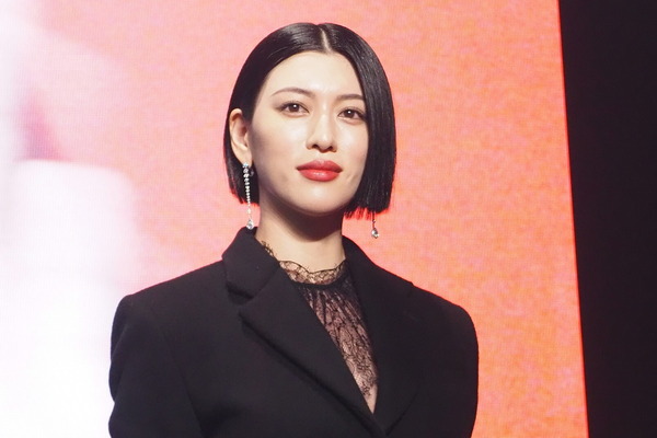 三吉彩花「今際の国のアリス」シーズン3グローバルファンイベント