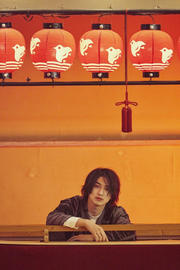 「横浜流星2026年カレンダー」（C）KADOKAWA