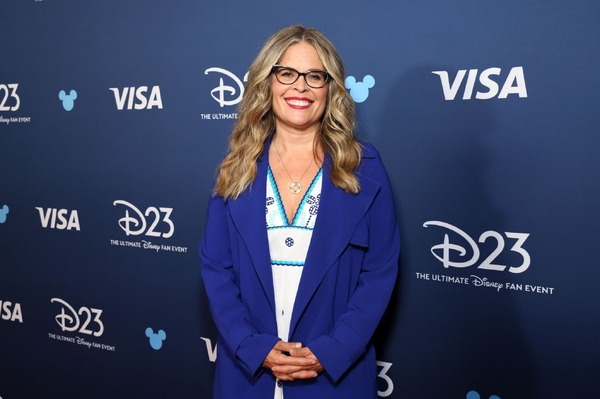 ジェニファー・リー Photo by Rodin Eckenroth/Getty Images for Disney