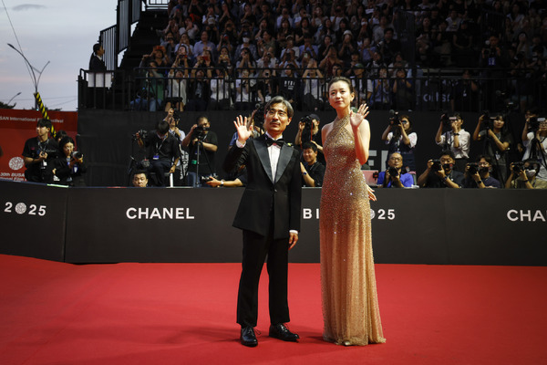 「匿名の恋人たち」ハン・ヒョジュ・月川翔監督　（C）Getty Images