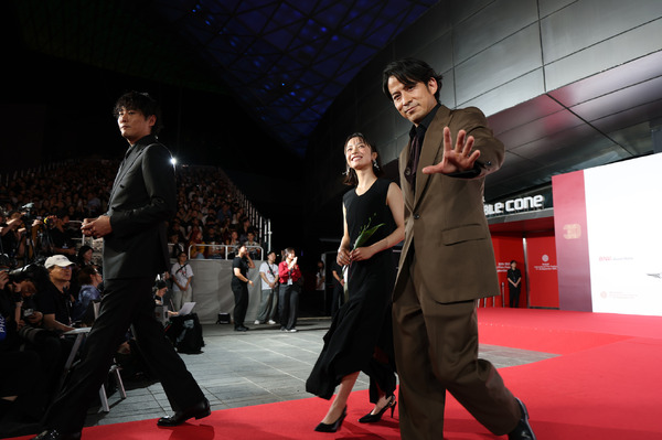「イクサガミ」岡田准一・藤崎ゆみあ・藤井道人監　（C）Getty Images
