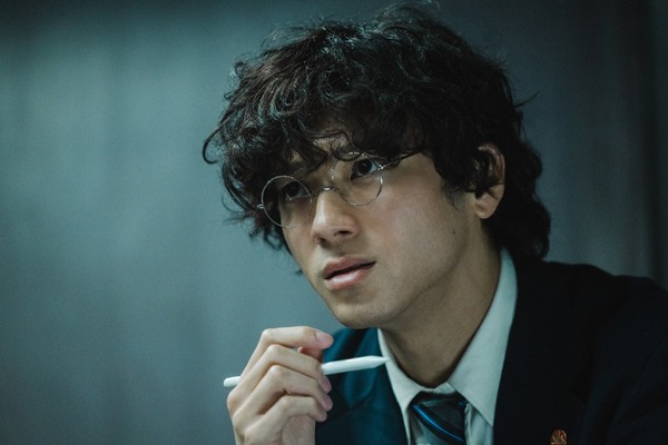 『爆弾』©呉勝浩／講談社　©2025映画『爆弾』製作委員会