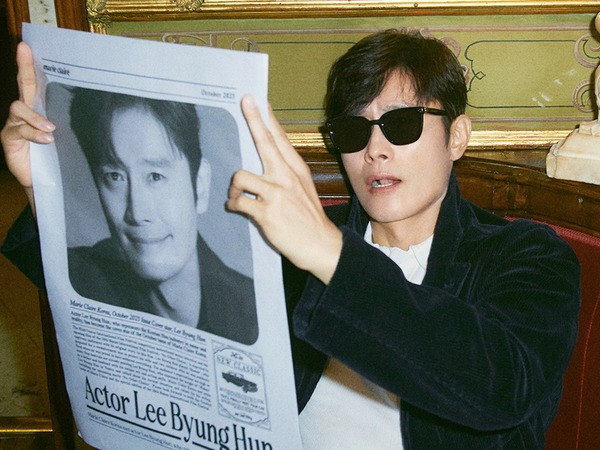 釜山映画祭で司会のイ・ビョンホン、3種のカバーフォト公開