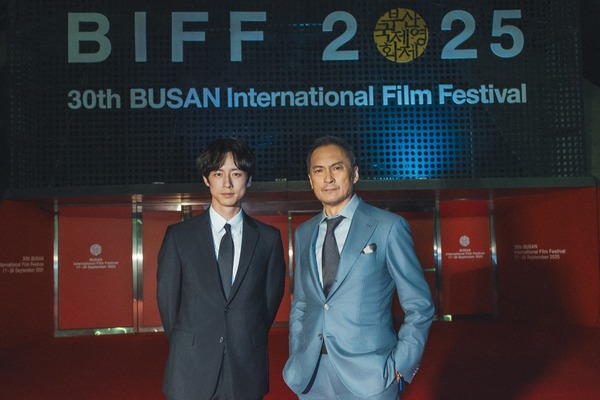 『盤上の向日葵』釜山オープニングセレモニー　©2025映画「盤上の向日葵」製作委員会