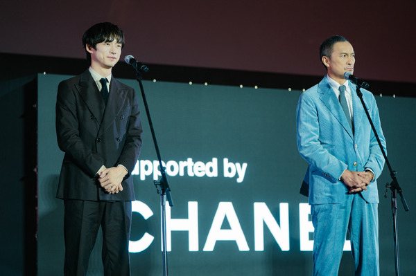 『盤上の向日葵』釜山ワールドプレミア上映　©2025映画「盤上の向日葵」製作委員会