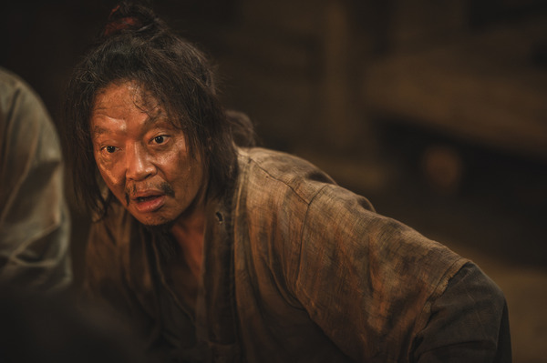 「濁流」(c) 2025 Disney and its related entities