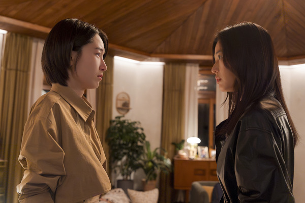 「北極星」5話　(c) 2025 Disney and its related entities