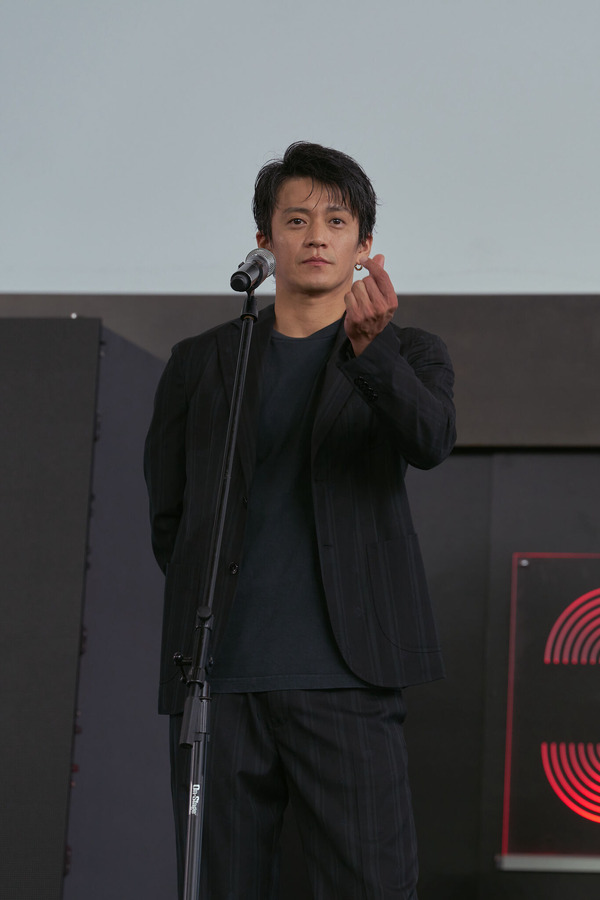 Netflixシリーズ「匿名の恋人たち」10月16日より世界独占配信　アウトドアグリーティング