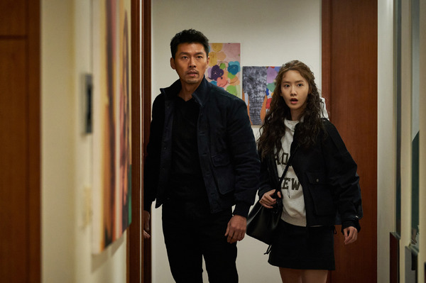 『コンフィデンシャル：国際共助捜査』Ⓒ 2022 CJ ENM CO., LTD., JK FILM ALL RIGHTS RESERVED