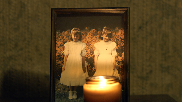 『視える』© 2023 Shudder / Keeper Pictures Limited / Nowhere Content Inc　All Rights Reserved