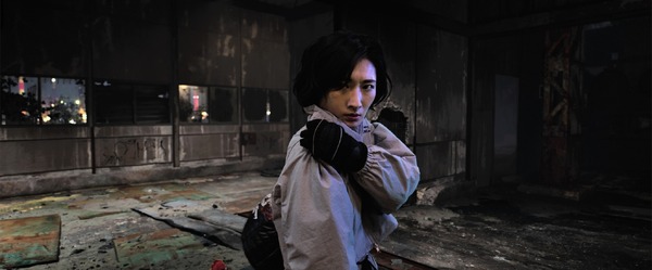 『By 6 am　夜が明ける前に』©2025 aexinc.