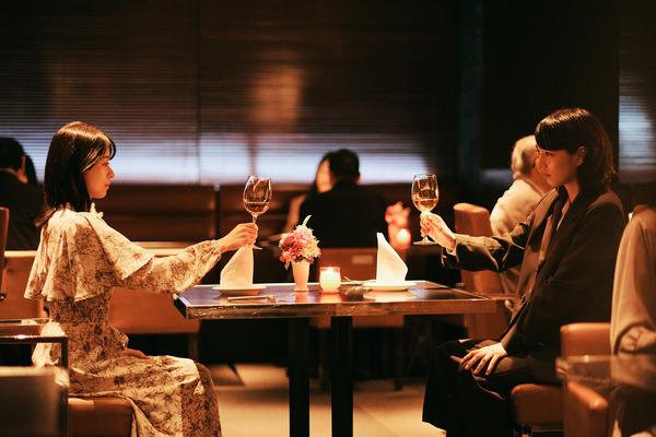 ABEMAオリジナルドラマ「MISS KING / ミス・キング」（C）AbemaTV, Inc.