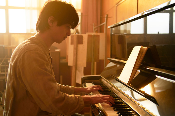 『片思い世界』©2025「片思い世界」製作委員会