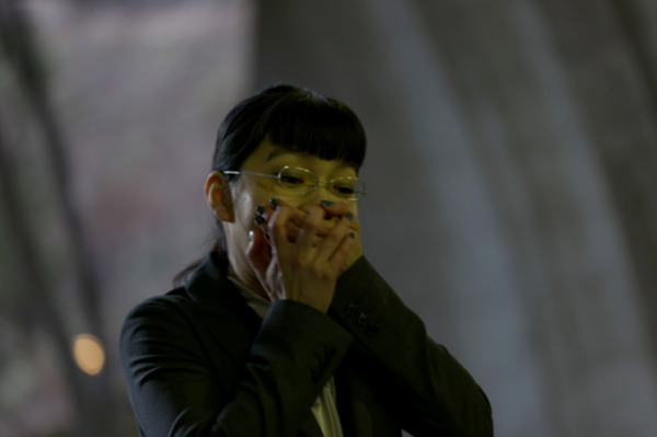 『次元を超える』©次元超越体／DIMENSIONS