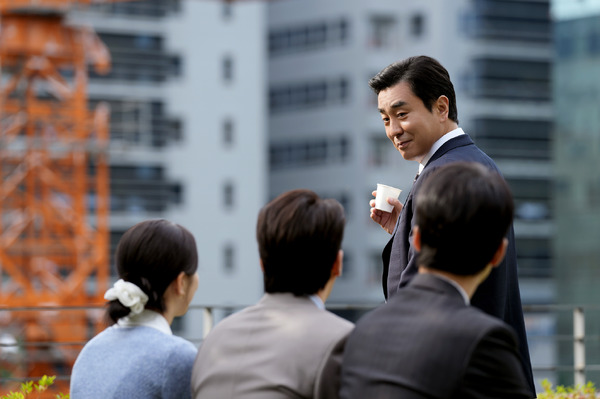 Netflixシリーズ「ソウルの家から大企業に通うキム部長の物語」10月26日独占配信