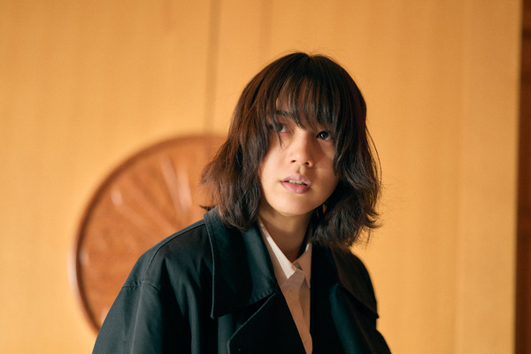 ABEMAオリジナルドラマ「MISS KING / ミス・キング」第1話（C）AbemaTV, Inc.