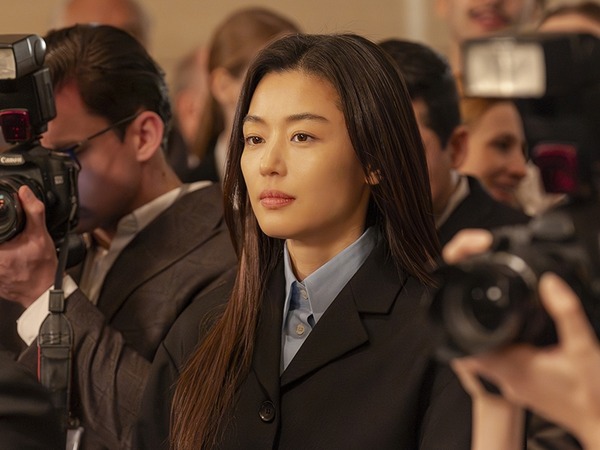 “中国からの非難”にチョン・ジヒョンは大人の対応…Disney+『北極星』制作者が明かす「真相」【インタビュー】