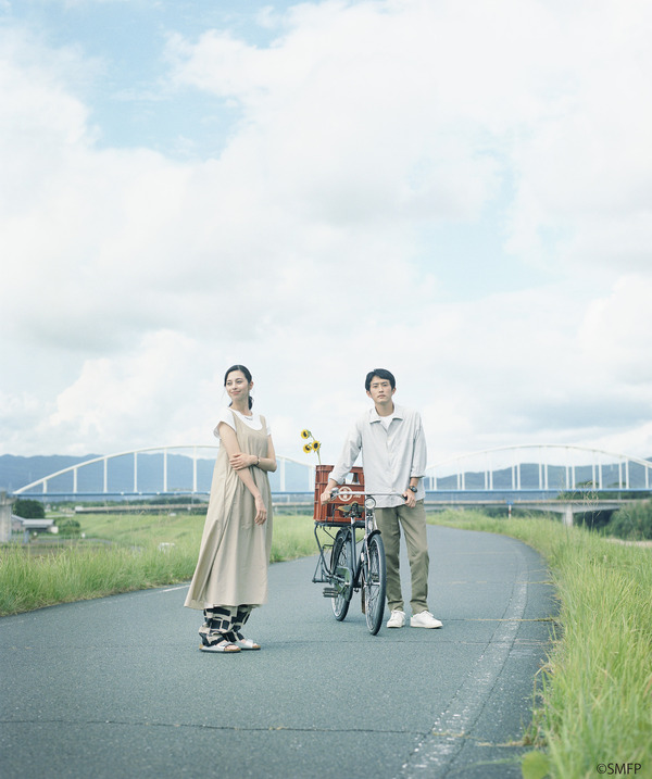 『ストロベリームーン 余命半年の恋』（C）2025「ストロベリームーン」製作委員会