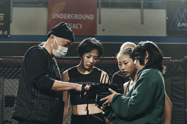 『ナイトフラワー』©2025「ナイトフラワー」製作委員会