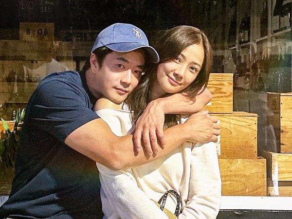 “クォン・サンウの妻” ソン・テヨン、イケメン高校生の息子を公開して話題