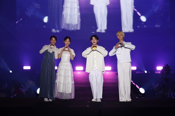 『ストロベリームーン 余命半年の恋』SPECIAL STAGE　©️TGC 北九州 2025