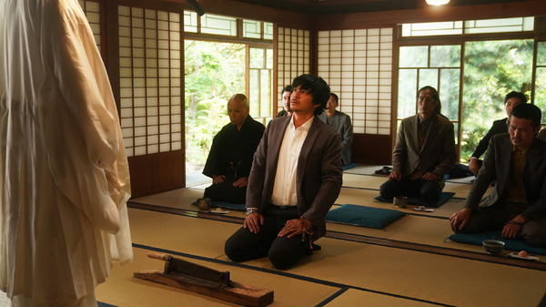 『次元を超える TRANSCENDING DIMENSIONS』©次元超越体／DIMENSIONS