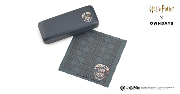 メガネを購入するとついてくる！魔法使いのメガネケースとクロス