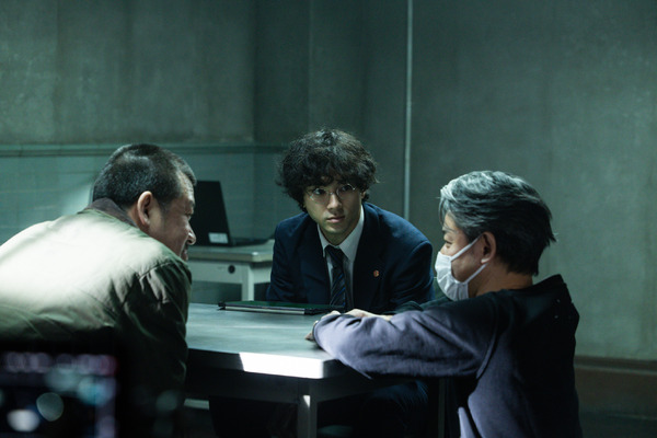 『爆弾』(c)呉勝浩／講談社　(c)2025映画『爆弾』製作委員会