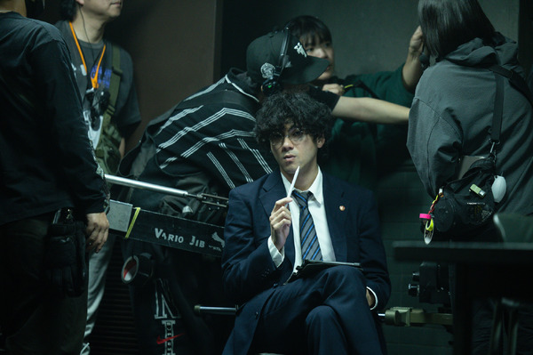 『爆弾』(c)呉勝浩／講談社　(c)2025映画『爆弾』製作委員会