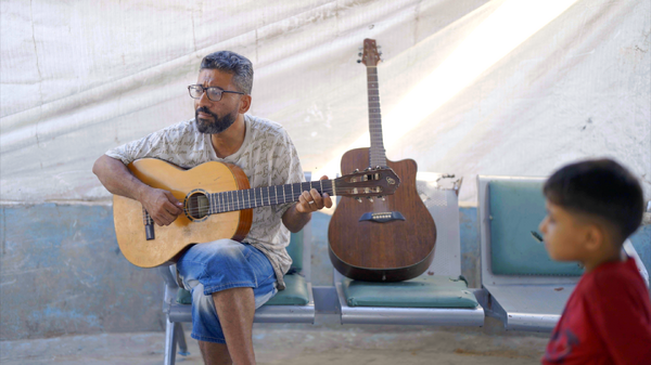 『ガザからの声　Episode2「ミュージシャン・アハマドのメッセージ」』（C）UPLINK Co. ALEF MULTIMEDIA