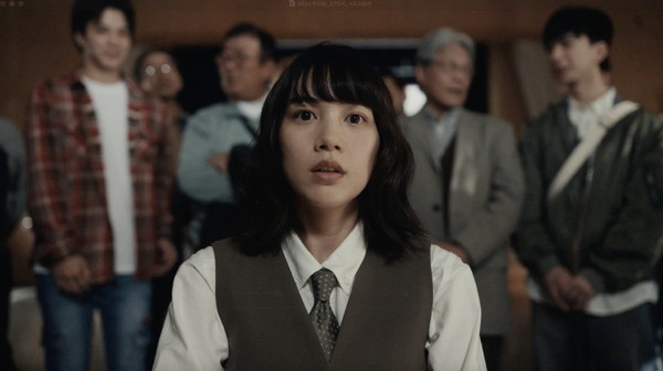 ABEMAオリジナルドラマ「MISS KING / ミス・キング」（C）AbemaTV, Inc.