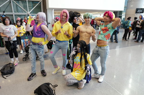 『KPOPガールズ! デーモン・ハンターズ』コスプレイヤー　Photo by Craig Barritt/Getty Images for ReedPop