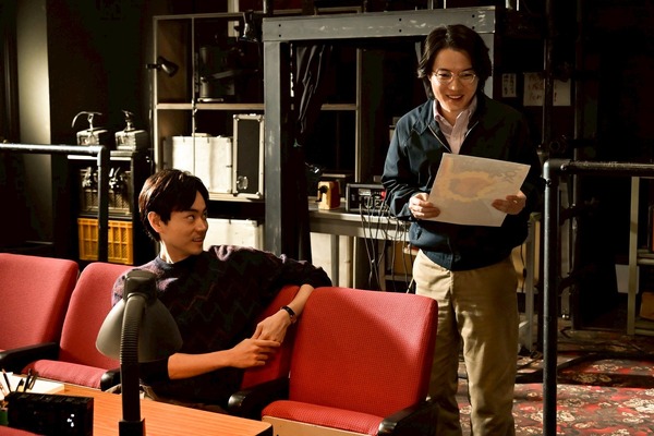 「もしもこの世が舞台なら、楽屋はどこにあるのだろう」4話(c)フジテレビ