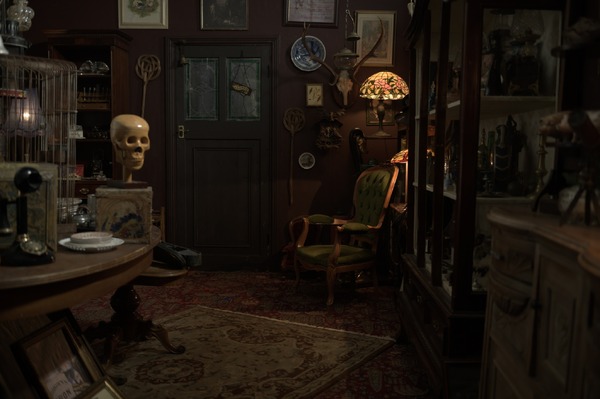 『視える』メイキング© 2023 Shudder / Keeper Pictures Limited / Nowhere Content Inc　All Rights Reserved