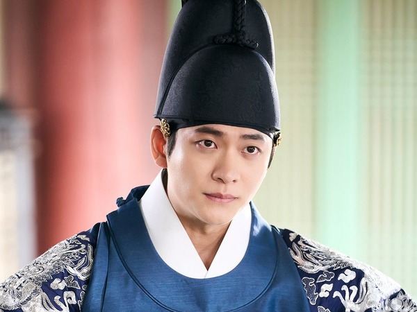 『この川には月が流れる』カン・テオ、作品のために自分を影に沈める覚悟