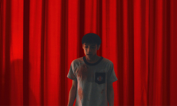 『ピアス 刺心』© Potocol_Flash Forward Entertainment_Harine Films_Elysiüm Cin