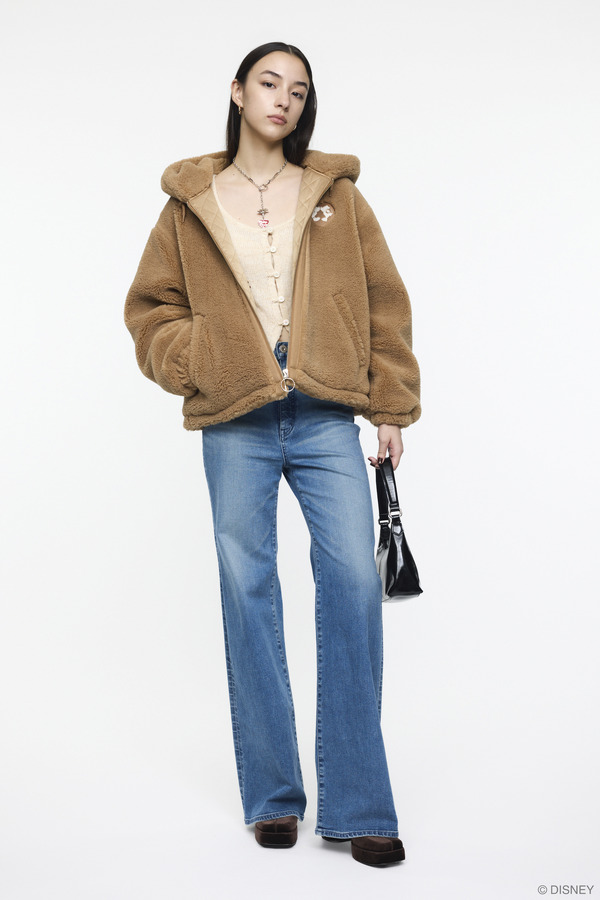 「Disney SERIES CREATED by MUS」