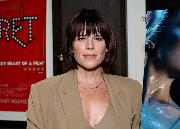 ネーヴ・キャンベル Photo by Jamie McCarthy/Getty Images)