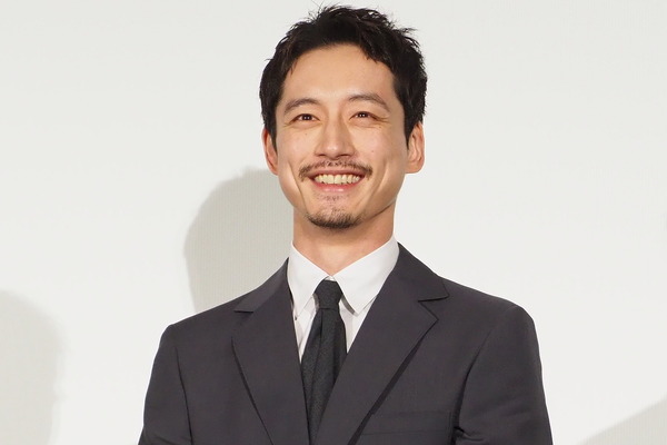 坂口健太郎『盤上の向日葵』初日舞台挨拶