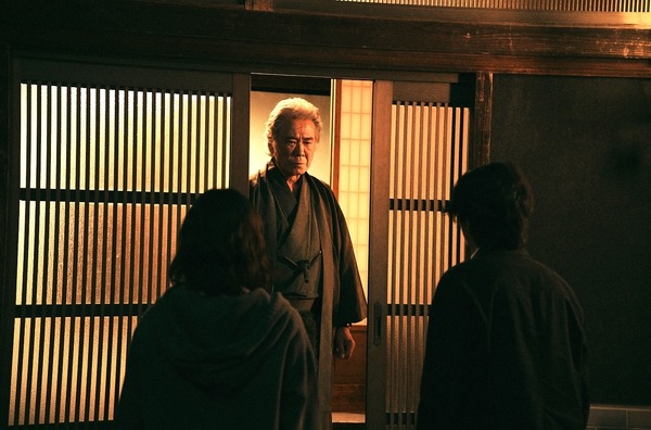 ABEMAオリジナルドラマ「MISS KING / ミス・キング」（C）AbemaTV, Inc.