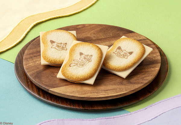 “おいしいバナナミルクシェイク味のショコラ”をサンド