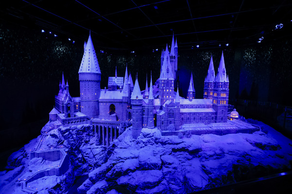 ホグワーツ城「ホグワーツ・イン・ザ・スノー」Warner Bros. Studio Tour Tokyo – The Making of Harry Potter.