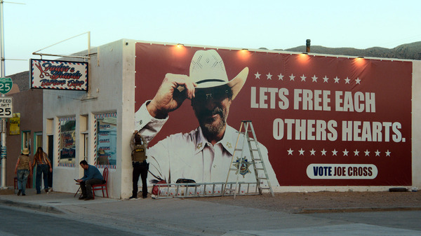 『エディントンへようこそ』（C） 2025 Joe Cross For Mayor Rights LLC. All Rights Reserved.